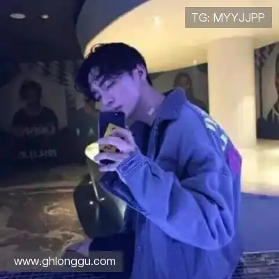 乌忱韵